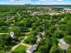 1402  Verano Drive , Dallas Texas 75218