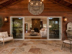 1402  Verano Drive , Dallas Texas 75218