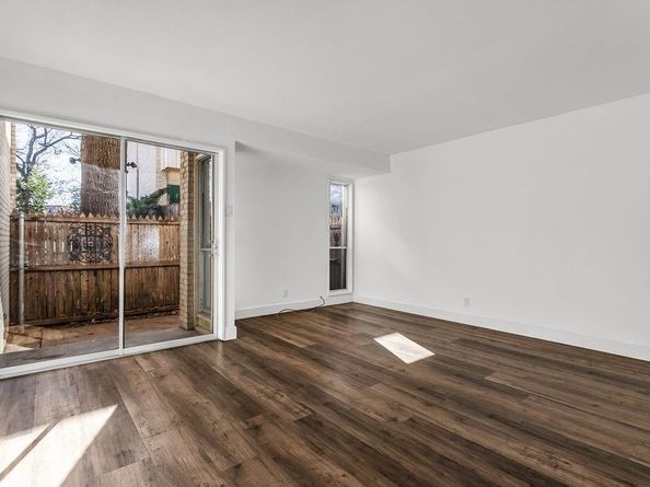 954 S Weatherred Drive , Richardson Texas 75080