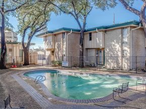 954 S Weatherred Drive , Richardson Texas 75080