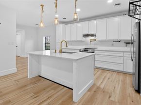 2218  Lynnhaven Road , Fort Worth Texas 76103