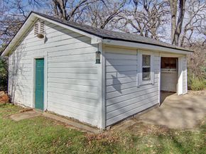 2218  Lynnhaven Road , Fort Worth Texas 76103