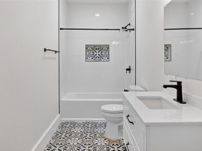 2218  Lynnhaven Road , Fort Worth Texas 76103