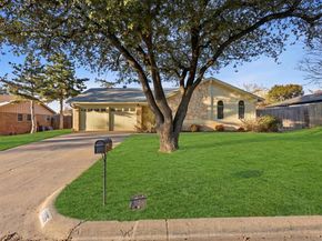 1105  Springdale Road , Bedford Texas 76021