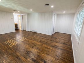 10872  Caprock Circle , Dallas Texas 75218