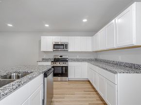 320 W Gambrell Street , Fort Worth Texas 76115