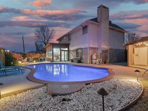 718  Castlewood Drive , Garland Texas 75040
