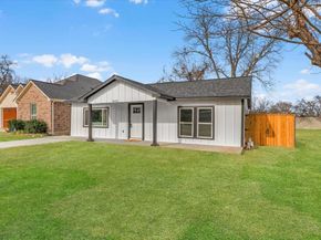 8320  Redonda Street , White Settlement Texas 76108