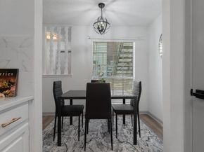 5981  Arapaho Road  305, Dallas Texas 75248