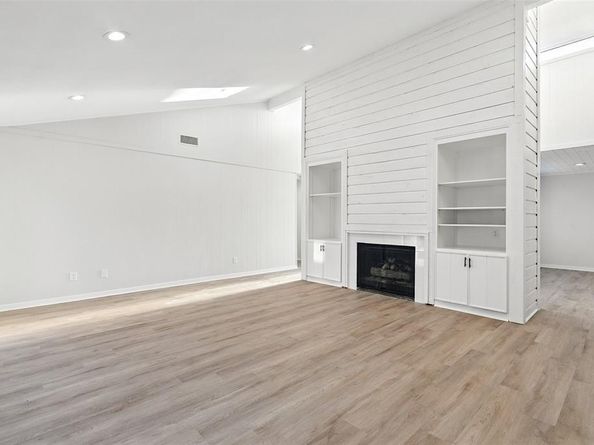 1410  Surrey Court , Garland Texas 75043