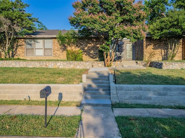 1410  Surrey Court , Garland Texas 75043