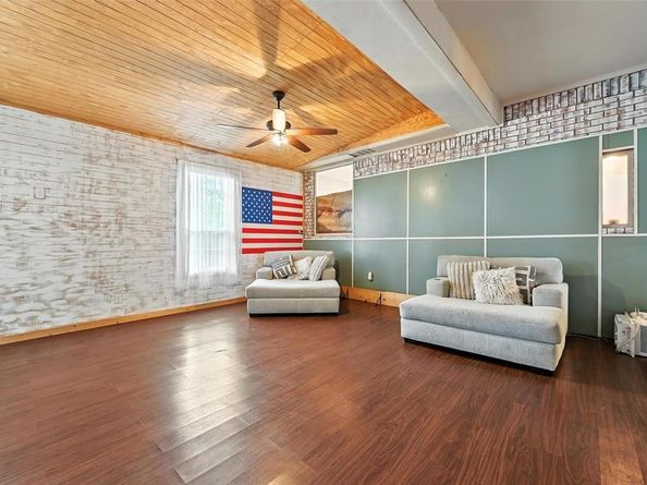 6801  Cherry Sage Court , Arlington Texas 76001