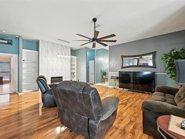 6801  Cherry Sage Court , Arlington Texas 76001