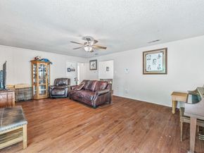 125  Roundtree Drive , Crowley Texas 76036