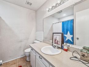 125  Roundtree Drive , Crowley Texas 76036