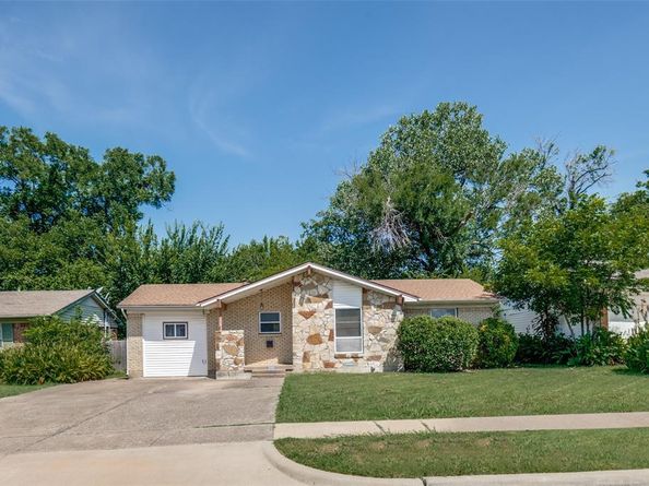 1417  Summit Street , Mesquite Texas 75149