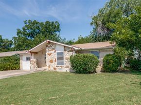 1417  Summit Street , Mesquite Texas 75149