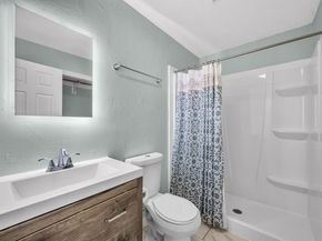 2547  Wentworth Street , Dallas Texas 75211