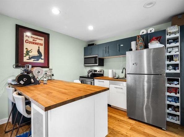 2547  Wentworth Street , Dallas Texas 75211