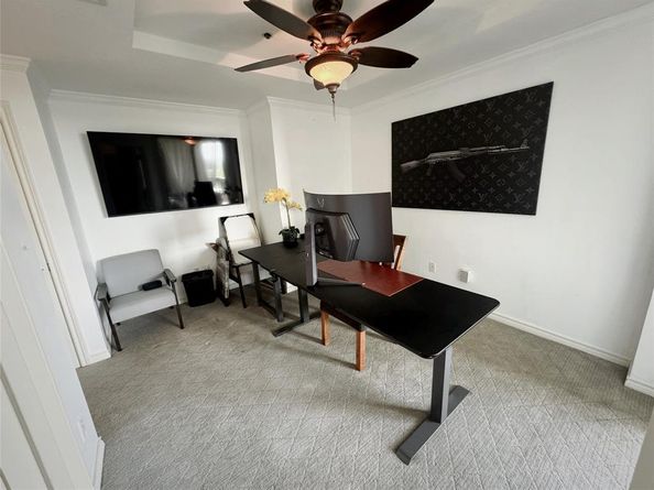 5909  Luther Lane  801, Dallas Texas 75225