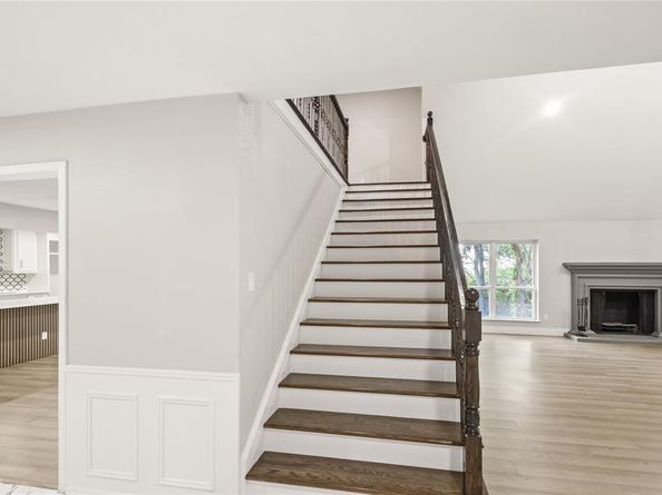 200  Green River Trail , Fort Worth Texas 76103