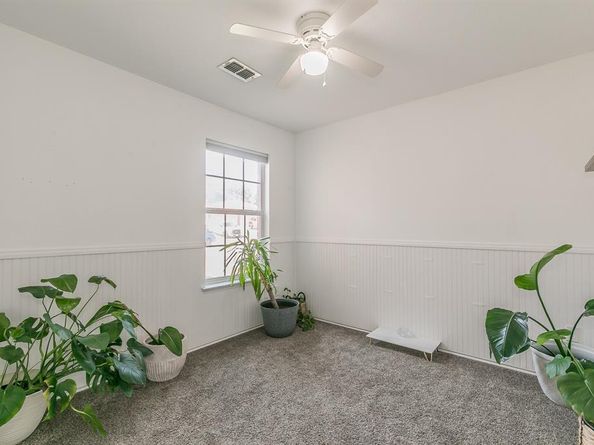 8025  Hidden Oaks Drive , Fort Worth Texas 76120