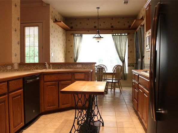 1614  Villa Court , Corinth Texas 76210
