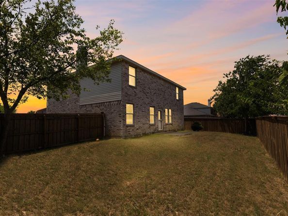 5613  Camarillo Drive , Fort Worth Texas 76244