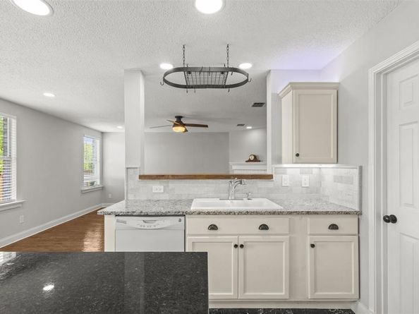 5613  Camarillo Drive , Fort Worth Texas 76244