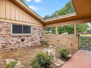 6013  Wisen Avenue , Fort Worth Texas 76133