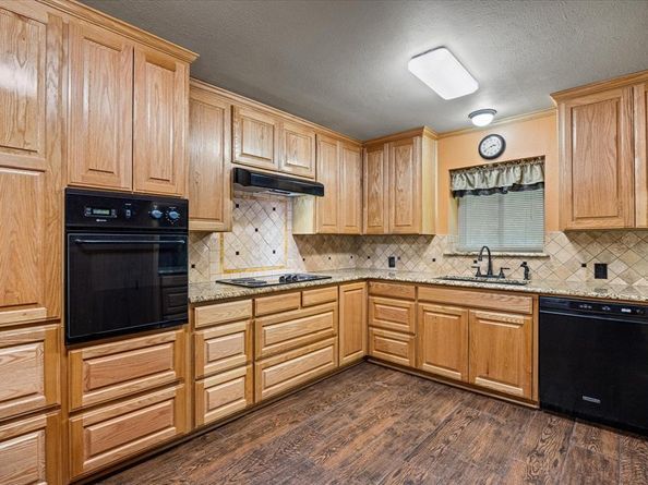 6013  Wisen Avenue , Fort Worth Texas 76133