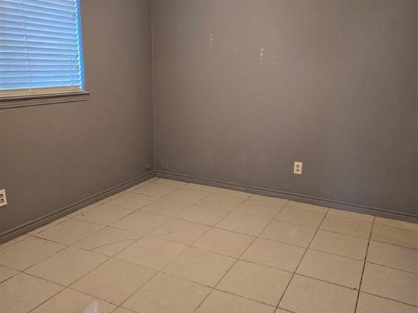 4825  Miami Drive , Garland Texas 75043