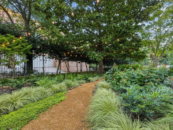 3701  Turtle Creek Boulevard  8H, Dallas Texas 75219