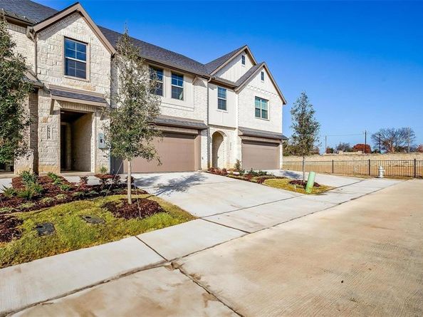 6911  Yellow Hammer Way , Arlington Texas 76001