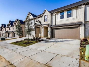 6911  Yellow Hammer Way 