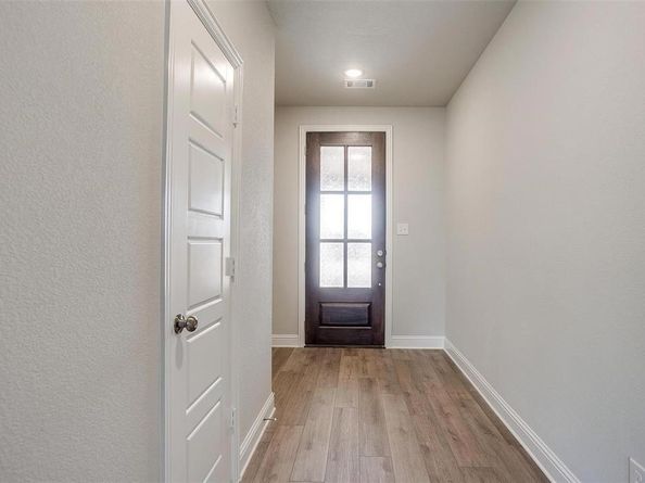 6911  Yellow Hammer Way , Arlington Texas 76001