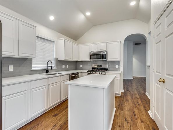 8009  Sitka Street , Fort Worth Texas 76137