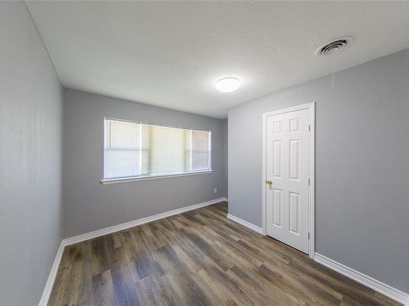 418  Apollo  , Richardson Texas 75081