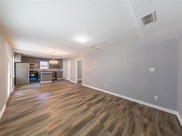 418  Apollo  , Richardson Texas 75081