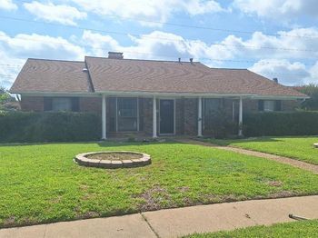 222  Mistletoe Drive 