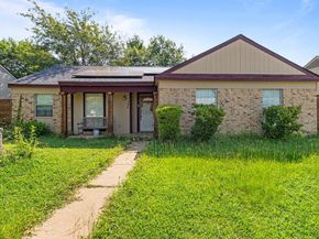 516  Esterine Road , Dallas Texas 75217