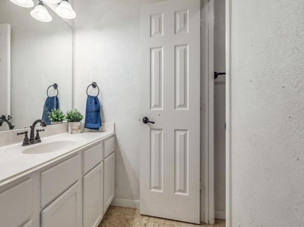 1206  Brook Drive , Allen Texas 75002