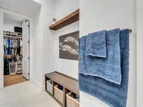 4208  Live Oak Street  104, Dallas Texas 75204