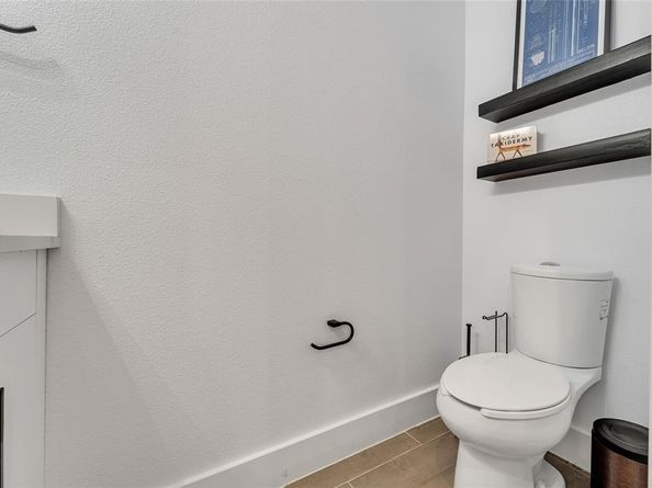4208  Live Oak Street  104, Dallas Texas 75204