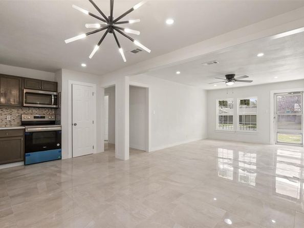 5109  Roxie Street , Haltom City Texas 76117