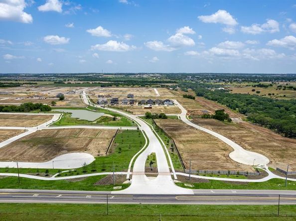 1605  Barnwood Road , Celina Texas 75009