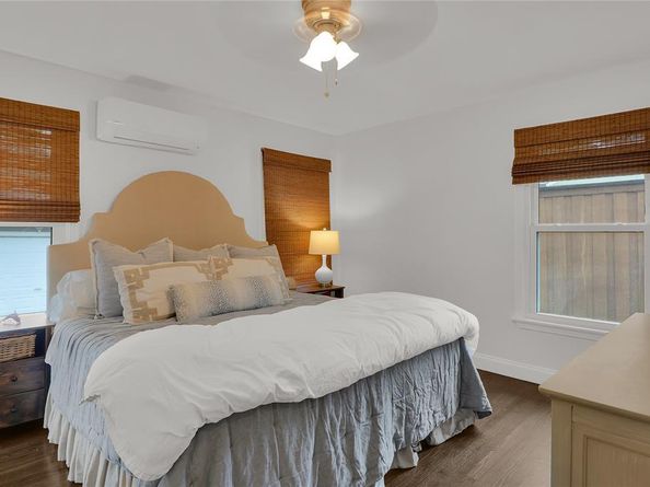 10132  Baronne Circle , Dallas Texas 75218
