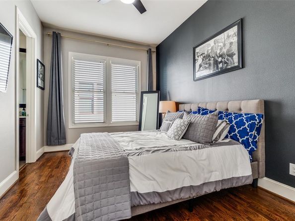 2171  Helsminster Drive , Dallas Texas 75201
