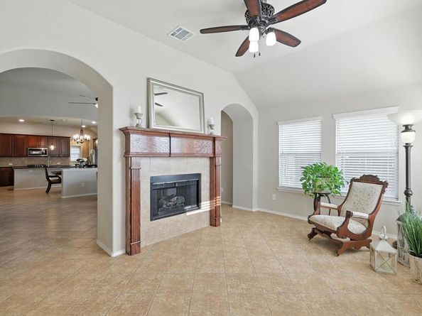 1702  Osprey Court , Corinth Texas 76210