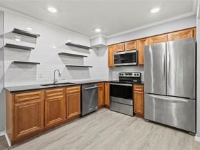 4859  Cedar Springs Road  157, Dallas Texas 75219